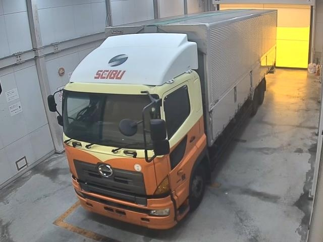 HINO TRUCK