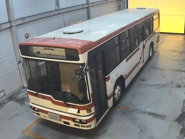 ISUZU BUS