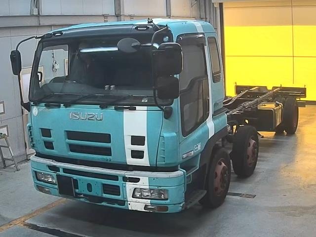 ISUZU TRUCK
