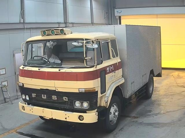 MITSUBISHI FUSO TRUCK