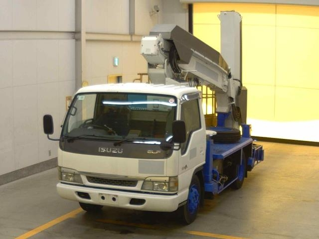 ISUZU ELF
