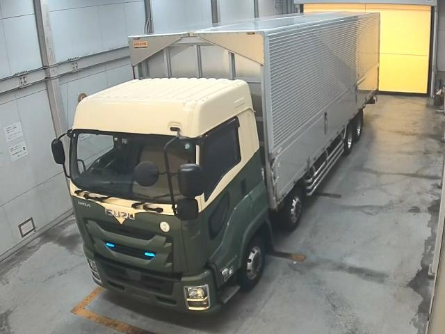 ISUZU TRUCK