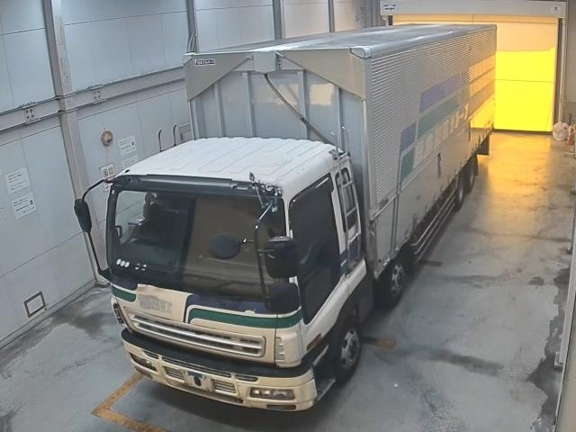 ISUZU TRUCK