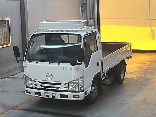 MAZDA TITAN