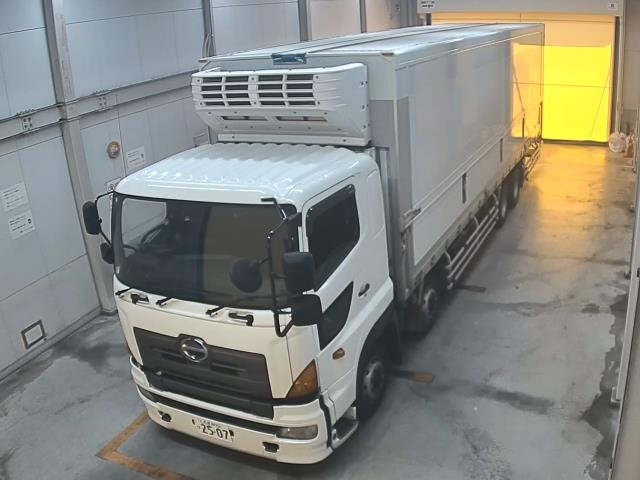 HINO TRUCK