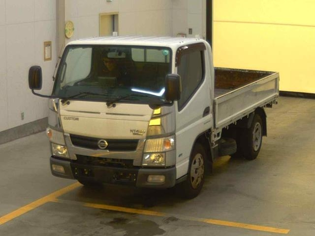 NISSAN TRUCK