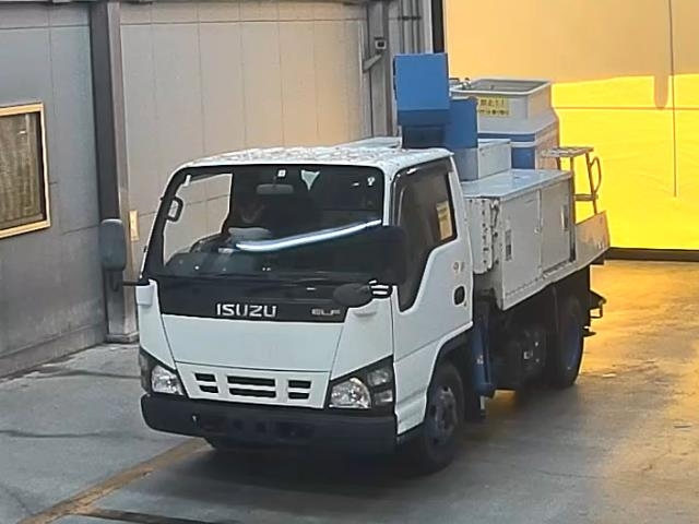 ISUZU ELF
