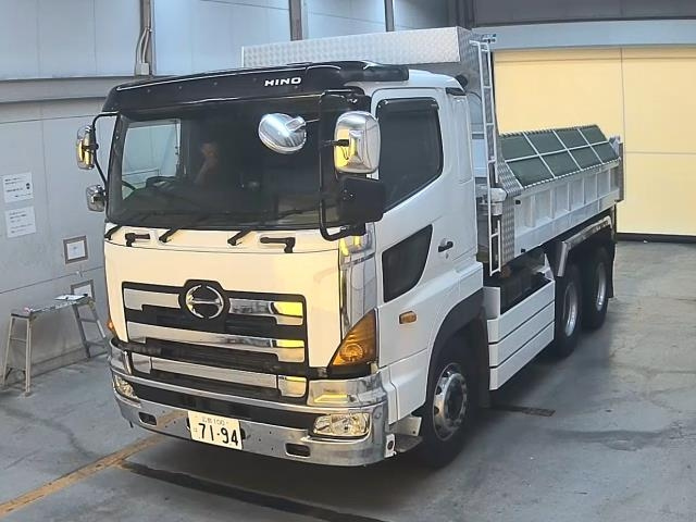 HINO TRUCK