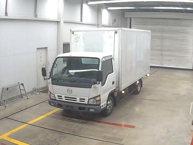 MAZDA TITAN