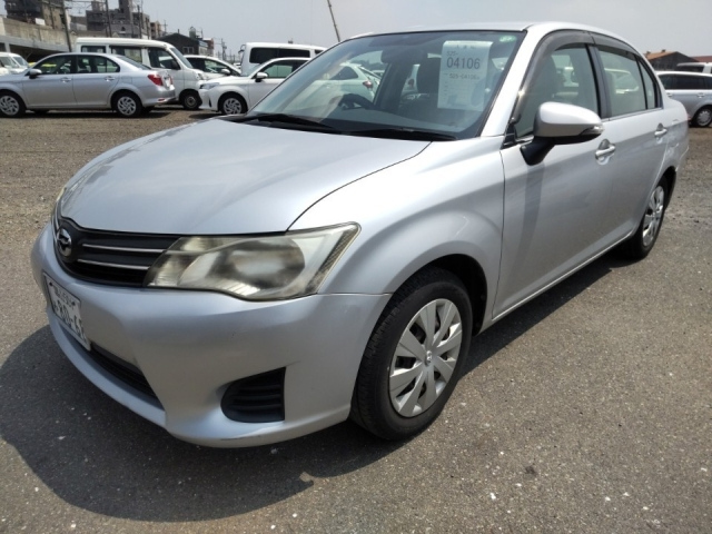 TOYOTA COROLLA AXIO