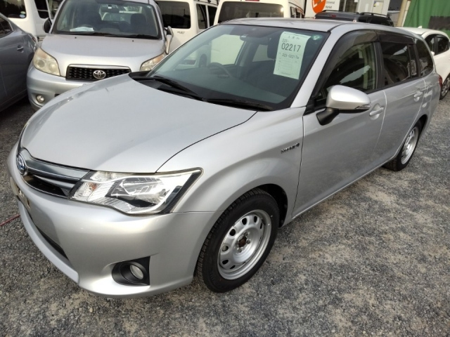 TOYOTA COROLLA FIELDER
