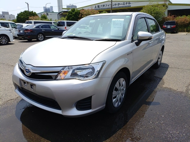 TOYOTA COROLLA AXIO