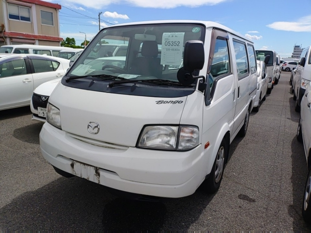 MAZDA BONGO VAN