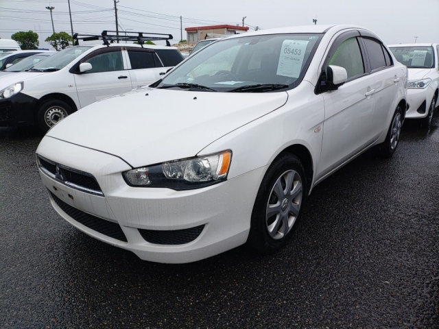 MITSUBISHI GALANT FORTIS