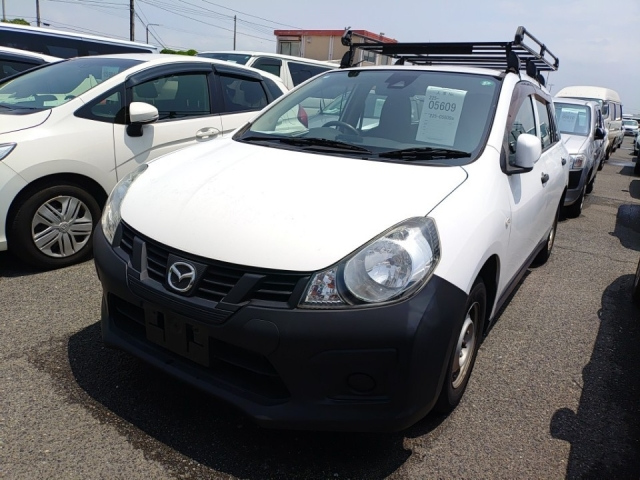 MAZDA FAMILIA VAN