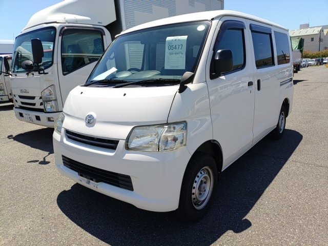 TOYOTA TOWN ACE VAN