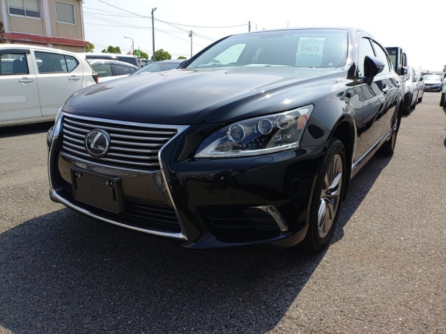 LEXUS LS