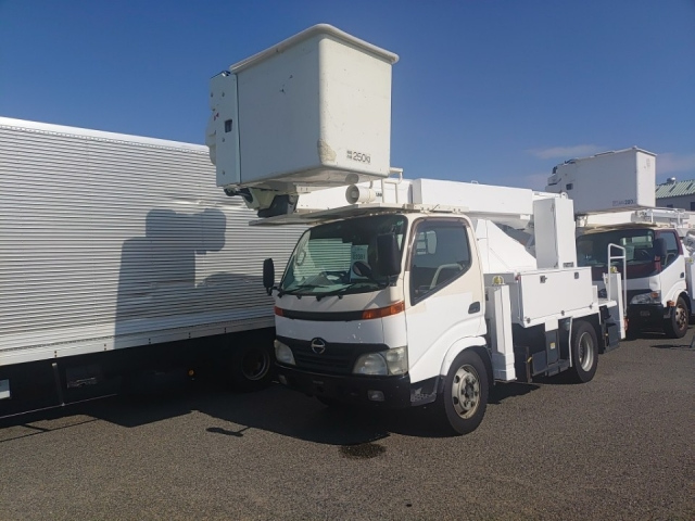 HINO DUTRO