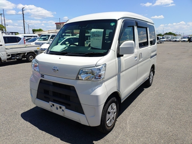 DAIHATSU HIJET VAN