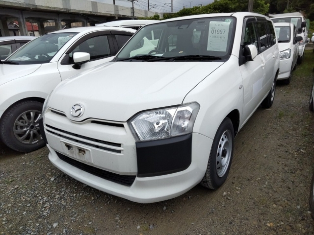 MAZDA FAMILIA VAN