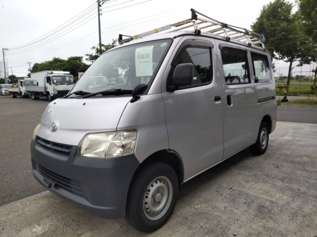 TOYOTA TOWN ACE VAN