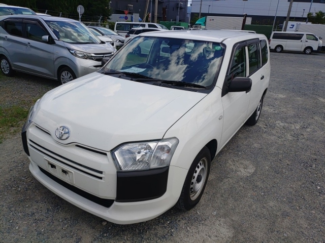 TOYOTA SUCCEED