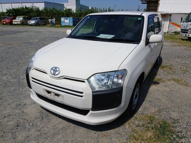 TOYOTA SUCCEED