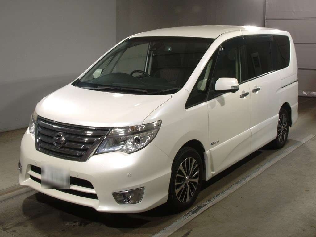 NISSAN SERENA