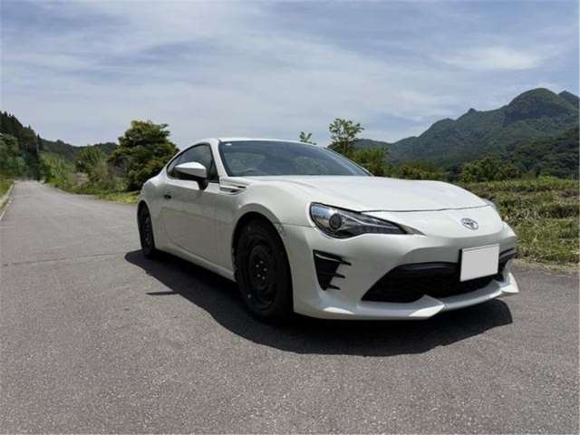 TOYOTA 86