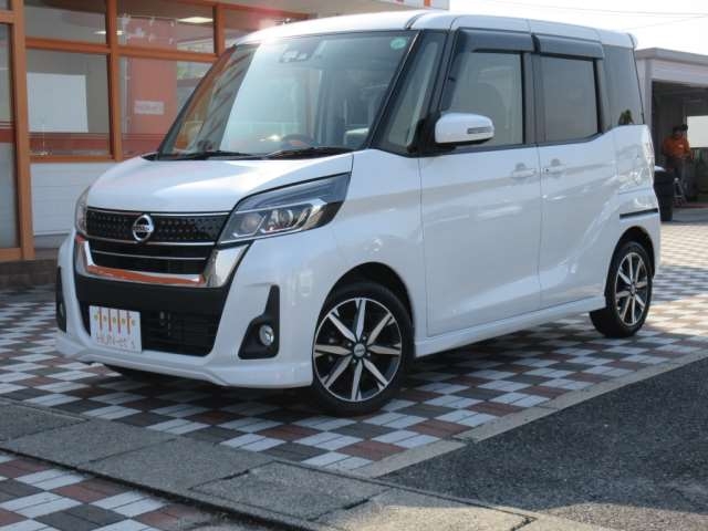 NISSAN DAYZ ROOX