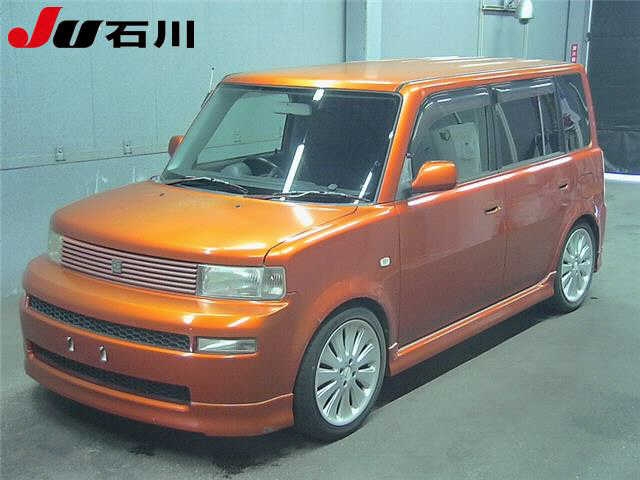 TOYOTA BB
