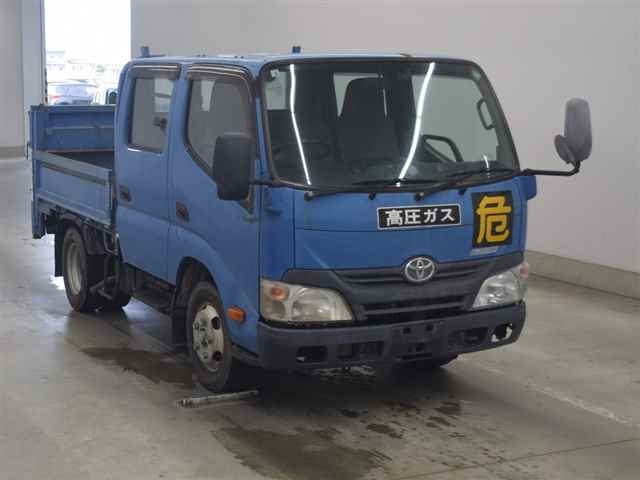 TOYOTA DYNA