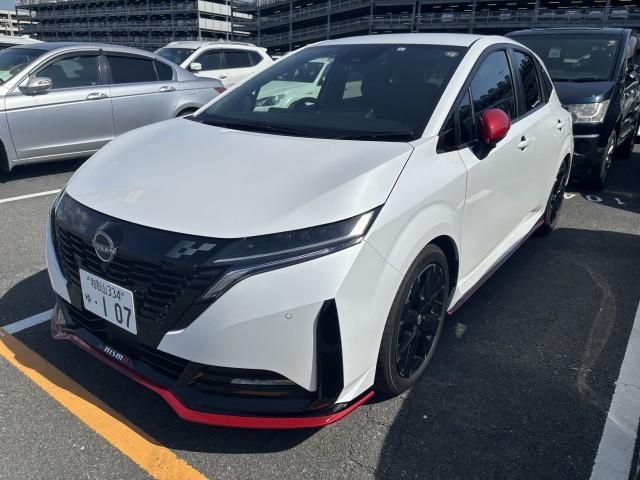 NISSAN AURA