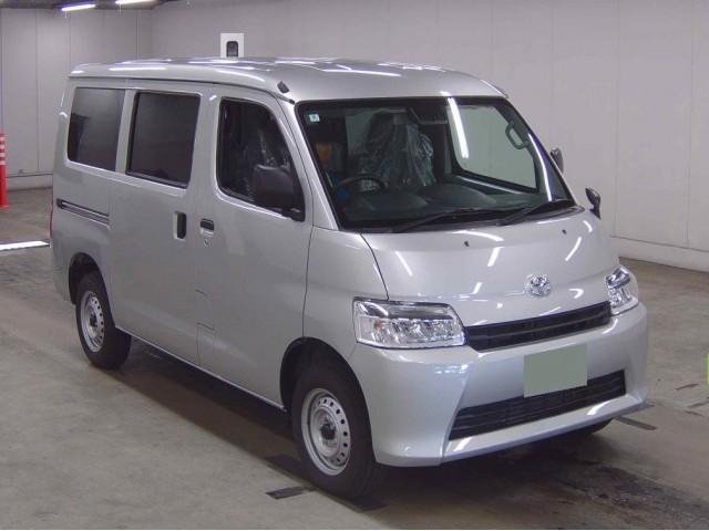 TOYOTA TOWN ACE VAN