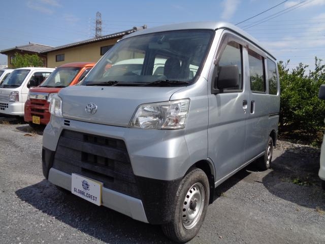 TOYOTA PIXIS VAN