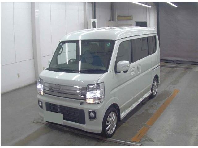 MITSUBISHI TOWN BOX
