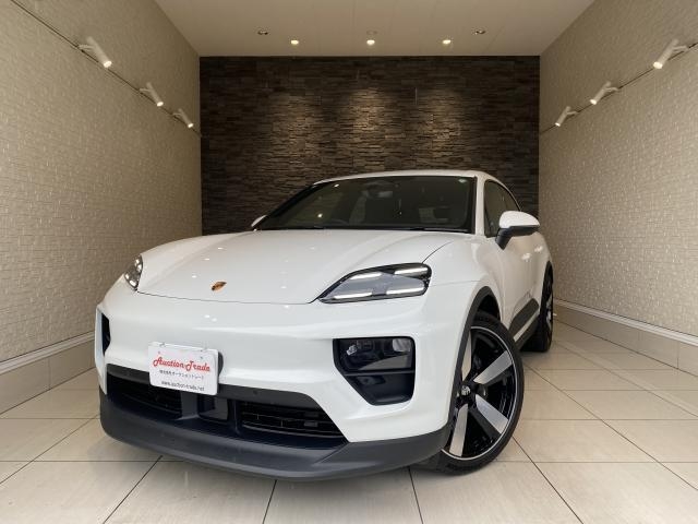 PORSCHE MACAN ELECTRIC