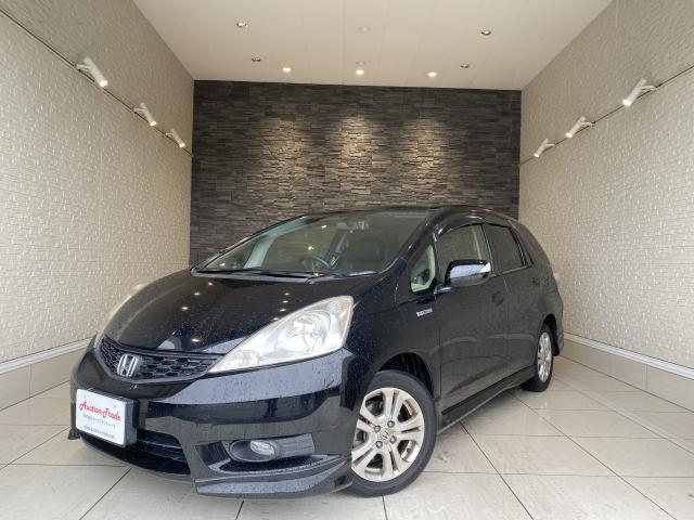 HONDA FIT SHUTTLE HYBRID
