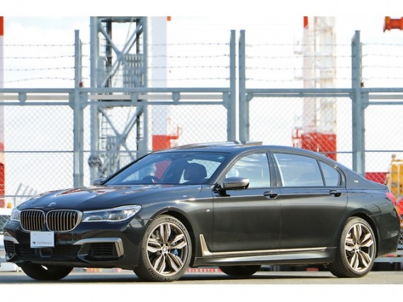 BMW 7 SERIES