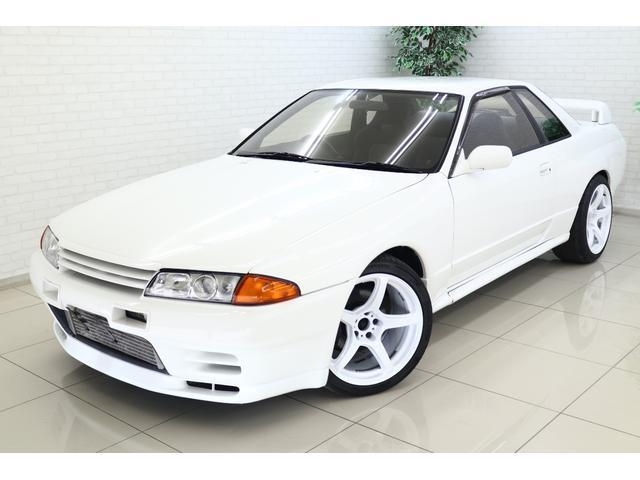 NISSAN SKYLINE