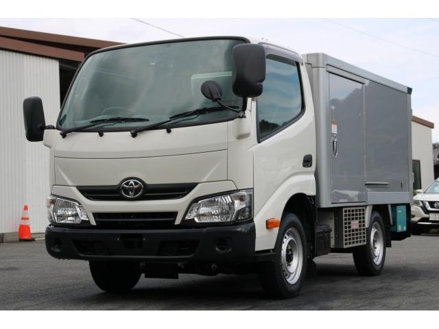 TOYOTA DYNA TRUCK
