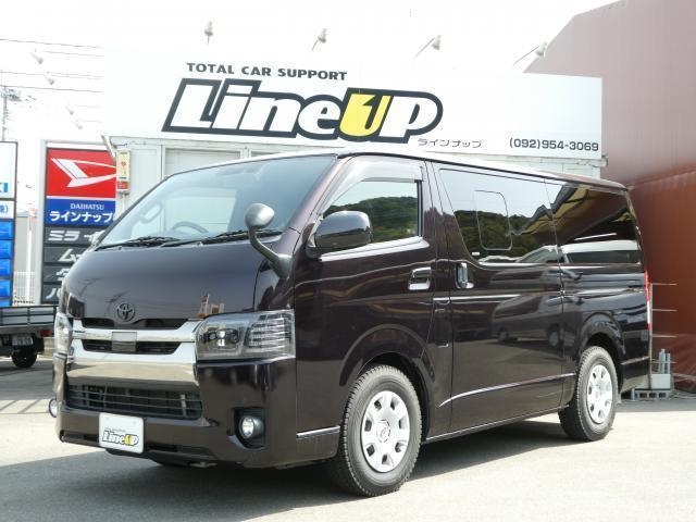 TOYOTA HIACE VAN