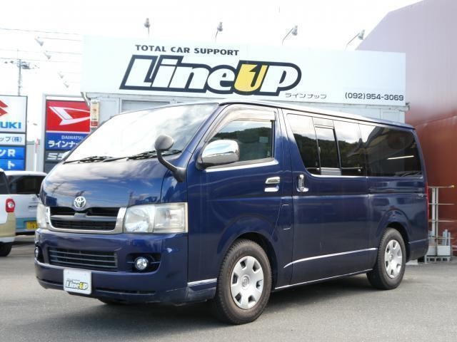 TOYOTA REGIUS VAN