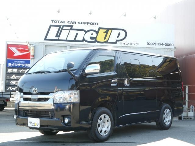 TOYOTA REGIUS VAN