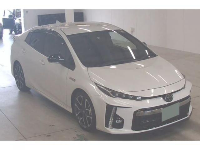 TOYOTA PRIUS PHV
