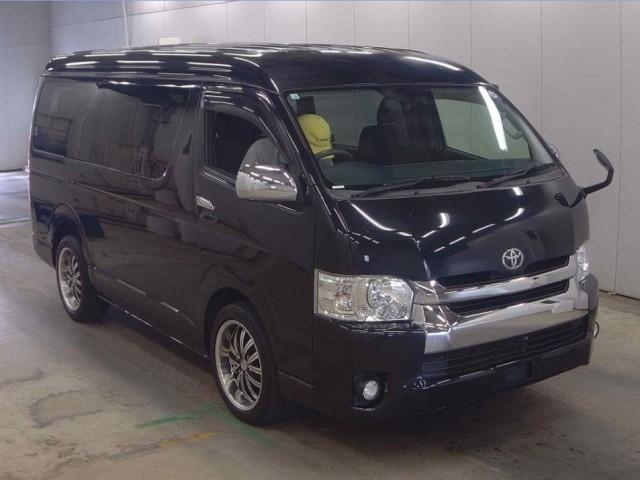 TOYOTA HIACE WAGON