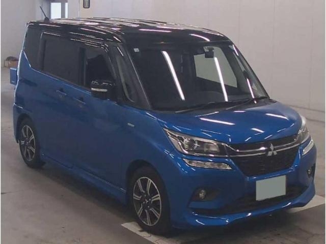 MITSUBISHI DELICA D:2