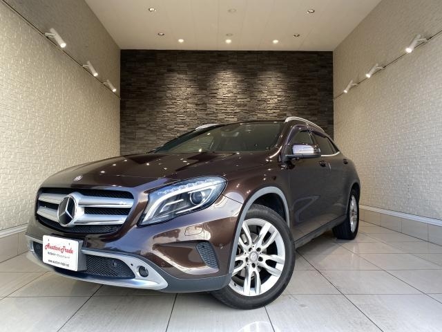 MERCEDES BENZ GLA