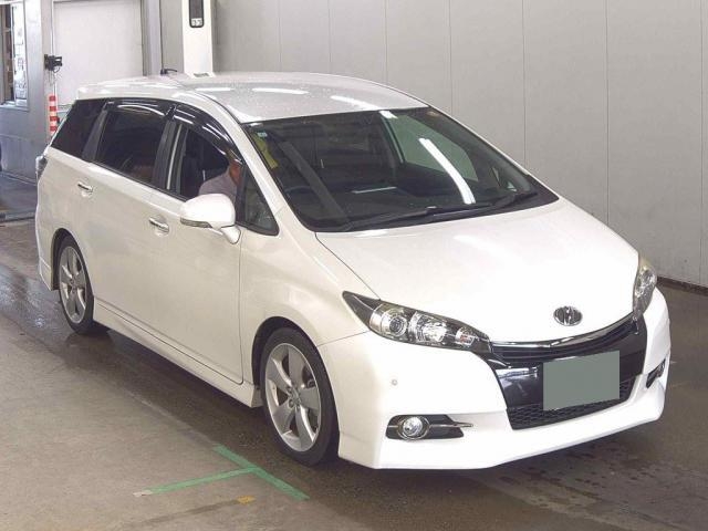 TOYOTA WISH