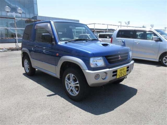 MITSUBISHI PAJERO MINI